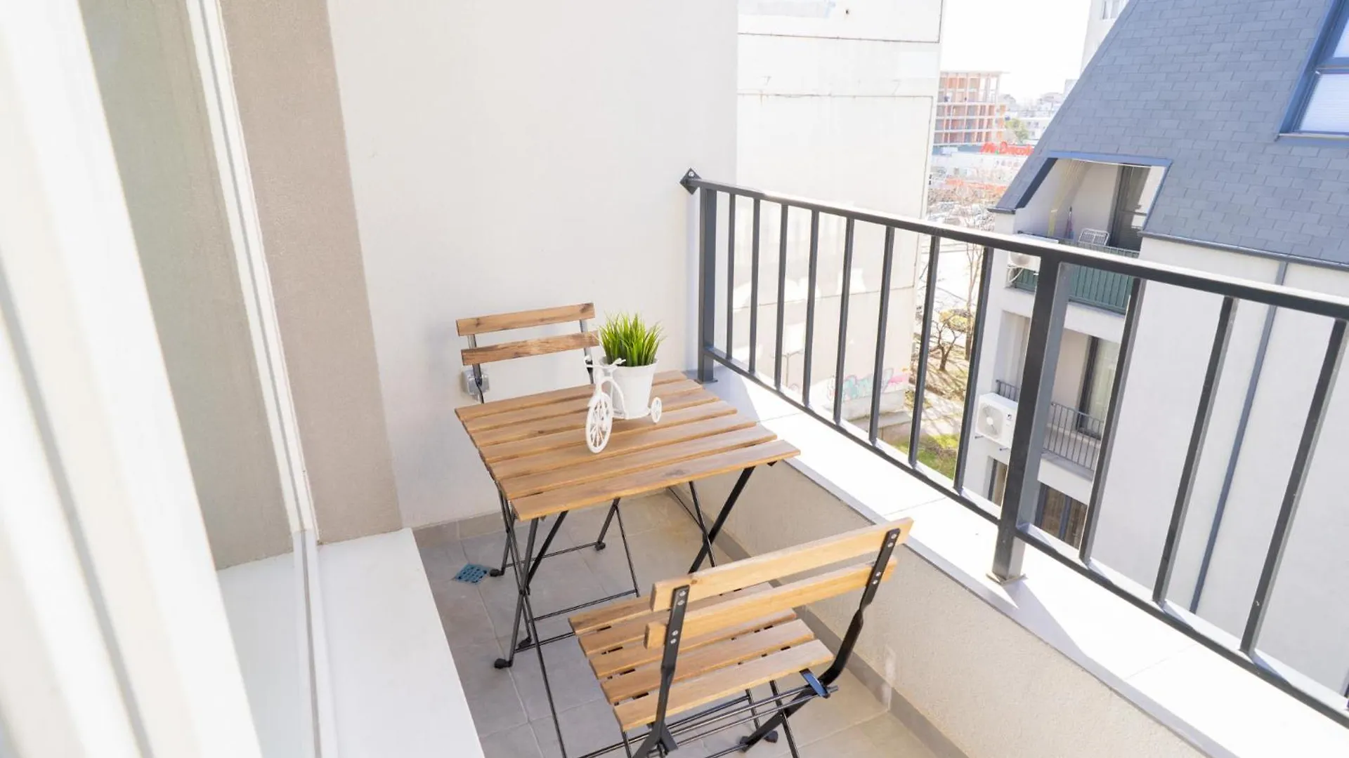 New Modern & Cozy Apartment With Free Private Parking And Ev Charging Station Varna Bulgária