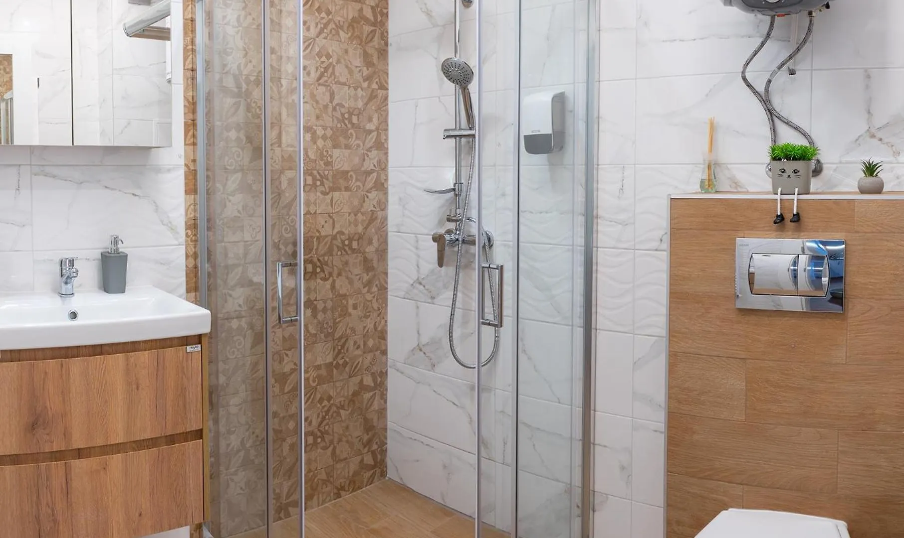 New Modern & Cozy Apartment With Free Private Parking And Ev Charging Station 바르나 불가리아